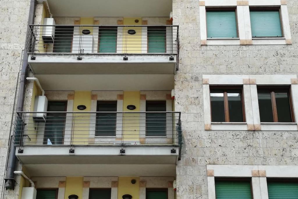 La Casa Smart Zona Stadio Терни Экстерьер фото