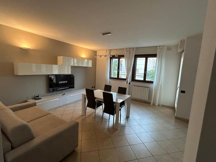 La Casa Smart Zona Stadio Терни Экстерьер фото